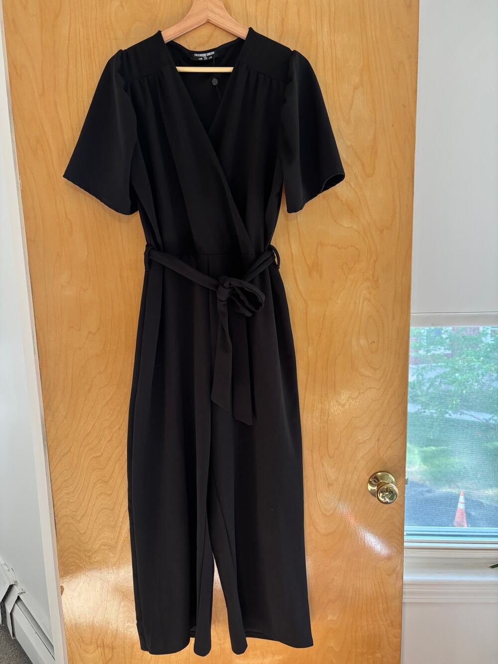 Fashion Union Plus Black Wide Leg Wrap Jumpsuit Size 14/18 Belted